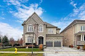 Mastering Kleinburg Real Estate: A Luxury Agent’s Perspective post thumbnail image