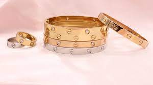 Celebrating Love: Cartier’s Timeless Bracelet Collection post thumbnail image